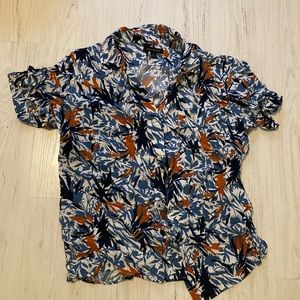 Banana republic button down short sleeve shirt